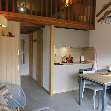 La 432 - Batiment 4 * 拉克吕萨